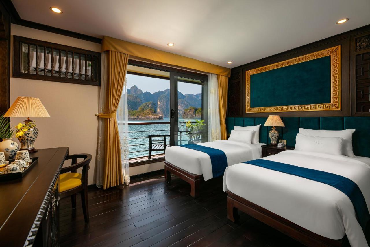 Nostalgia Halong Cruise Ha Long Exterior foto